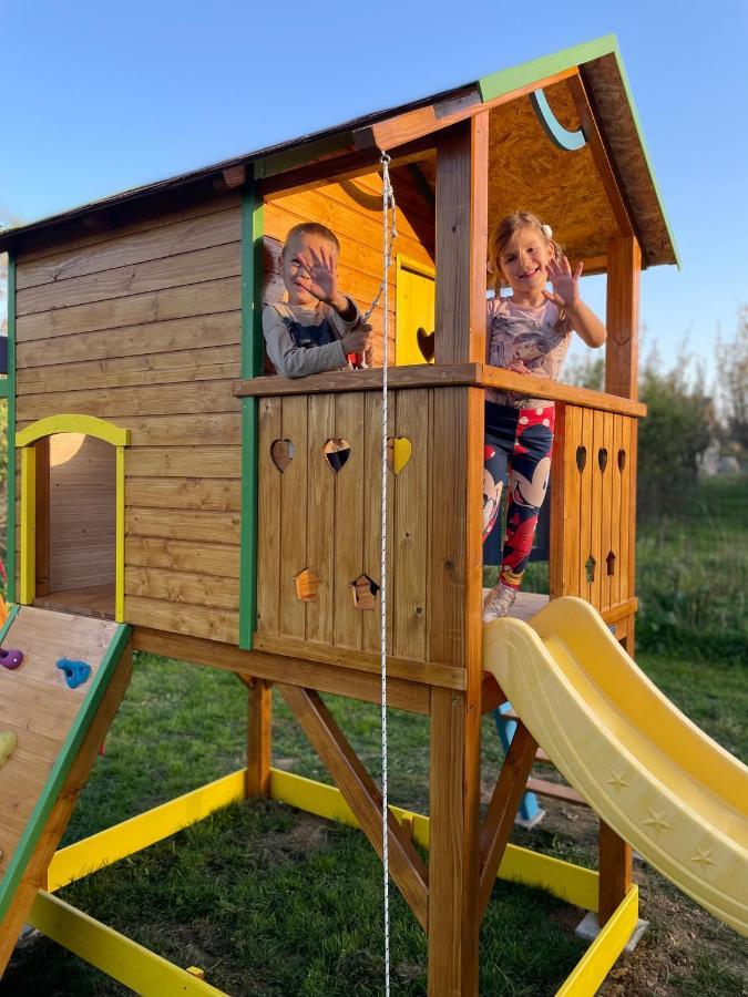 Vila Grujic Vrdnik Luaran gambar